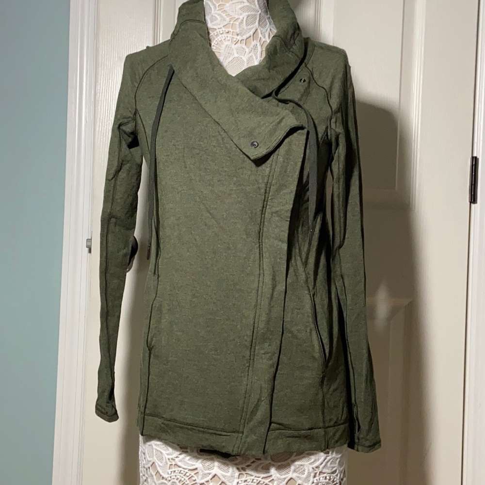 Like new Lululemon asymmetrical olive Green Jacket